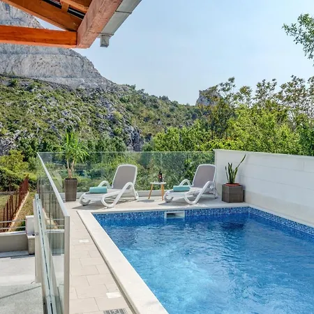 Villa Loris *